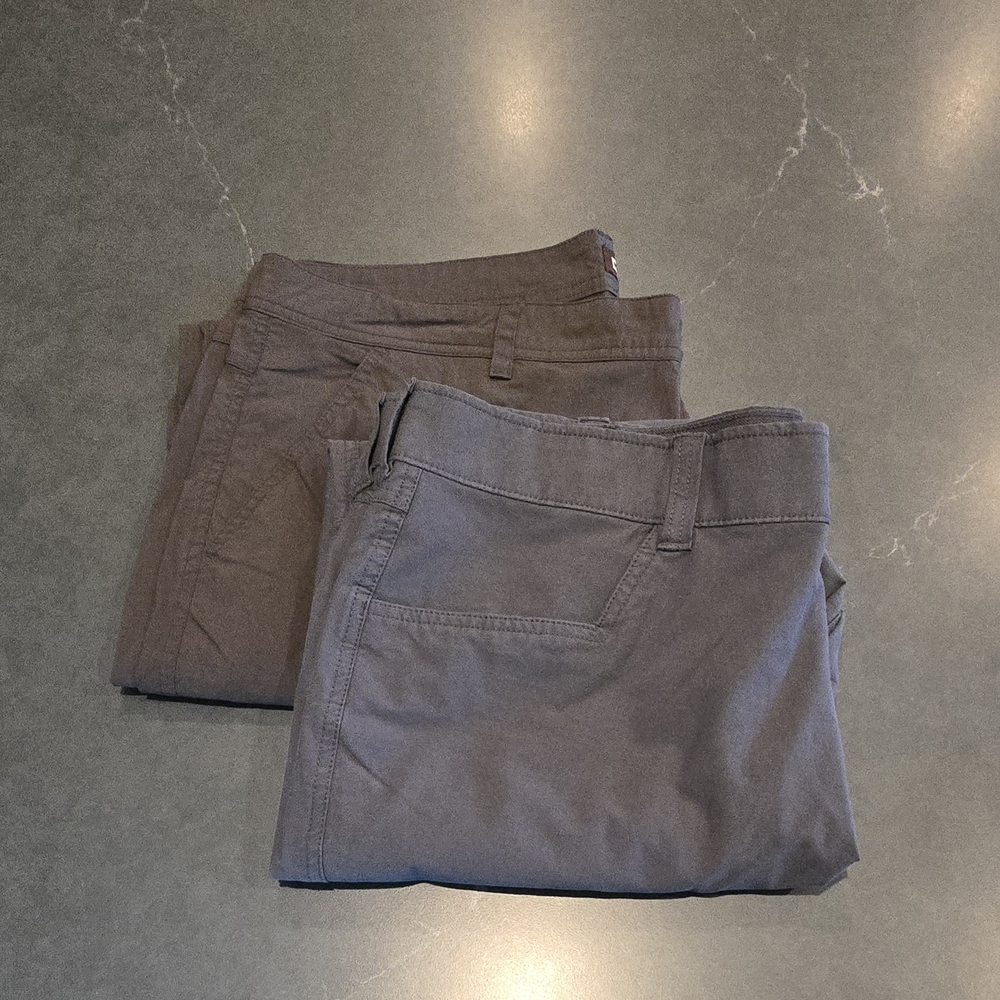 Men's Black and Gray Pants - Picture 4 of 16
